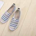 Women's Colorblock Canvas Shoes, Slip On Round Toe Low-top Flat Breathable Lightweight Shoes, Comfy Outdoor Daily Shoes