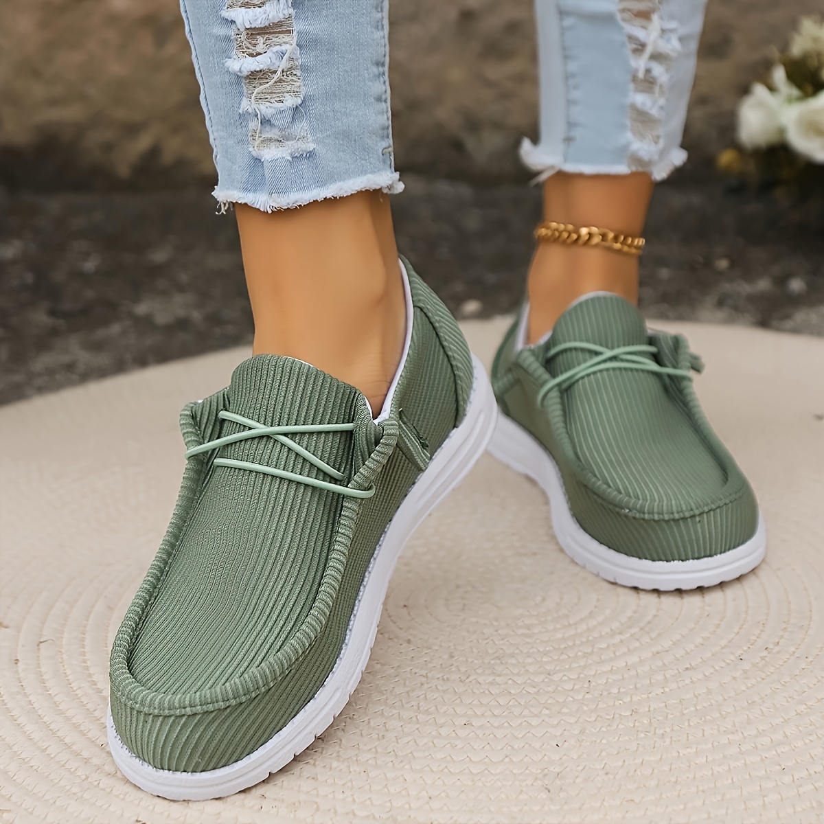 Women s Solid Color Casual Sneakers, Slip On Lightweight Soft Sole Walking Shoes, Low-top Comfort Daily Footwear details 4