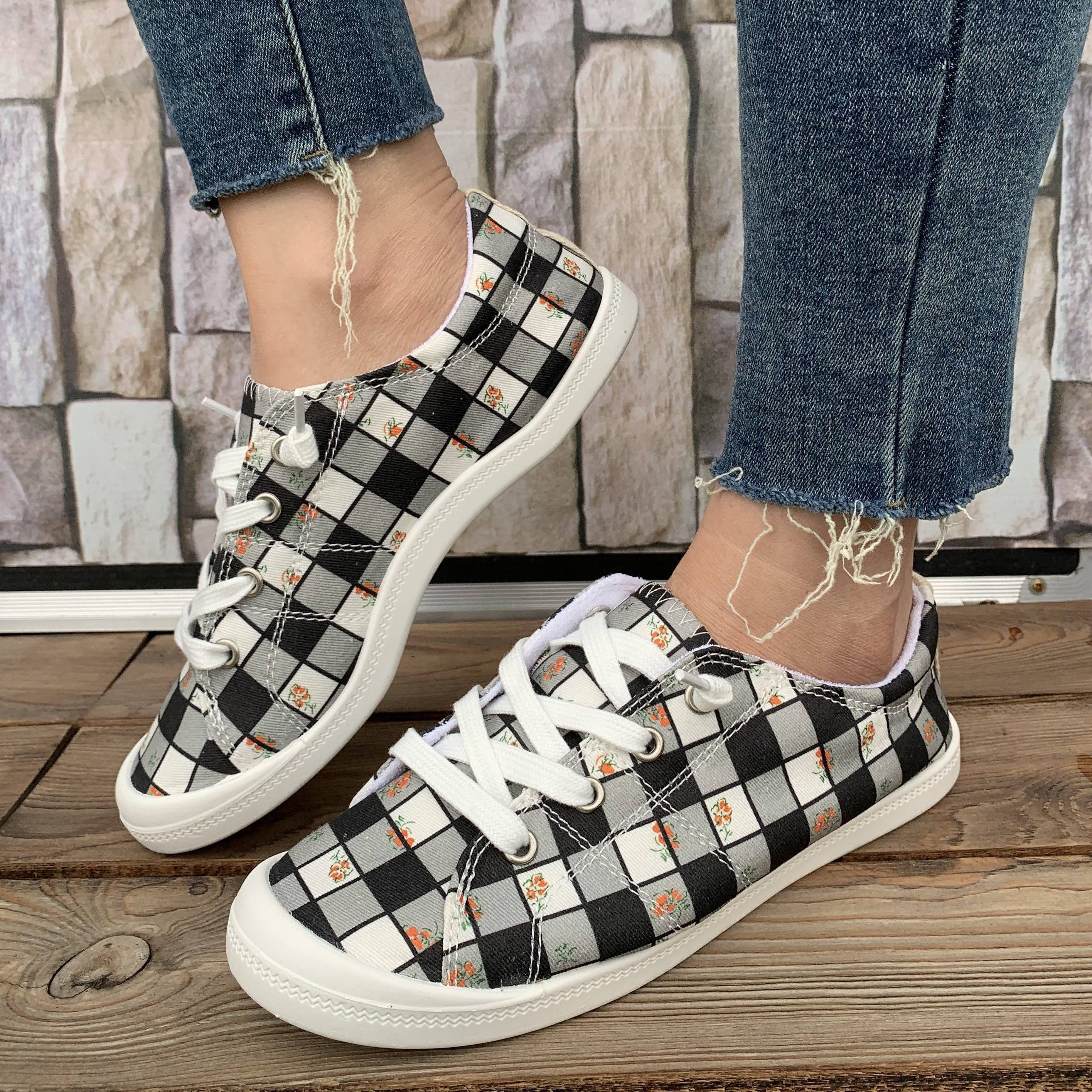 womens plaid pattern canvas shoes casual lace up outdoor shoes lightweight low top sneakers details 0